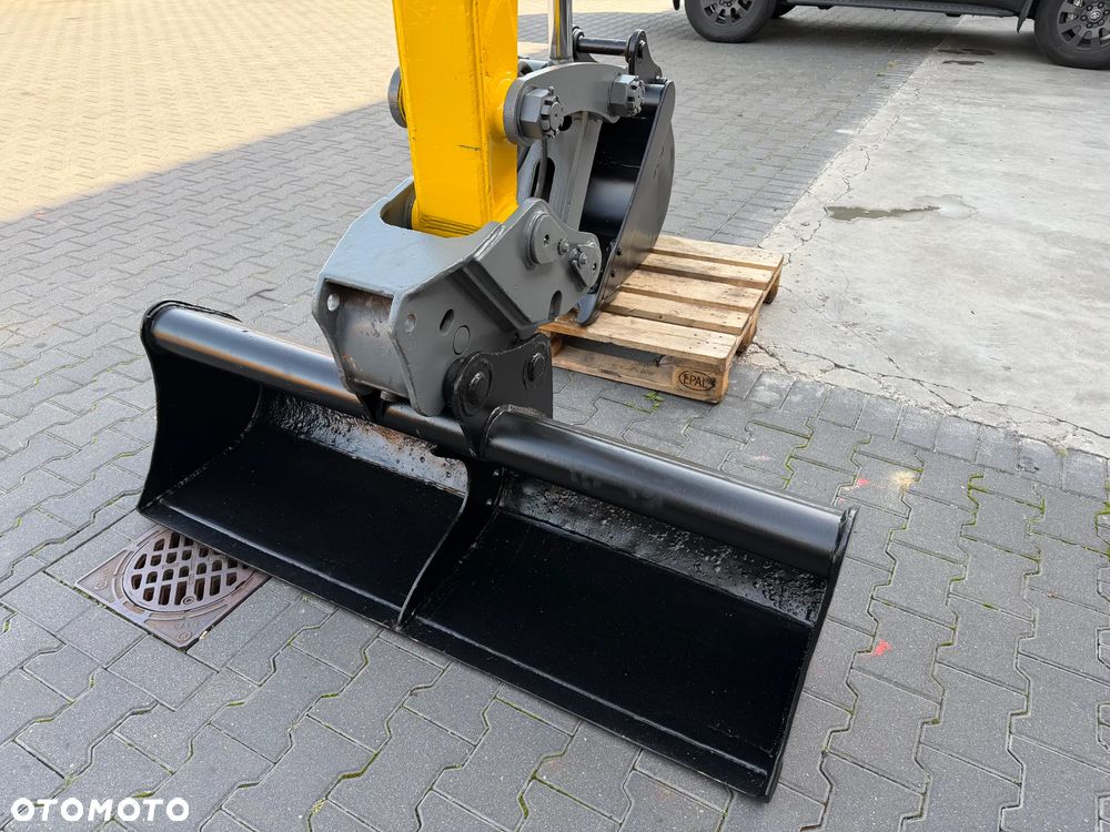 Wacker Neuson 50Z3 - 12