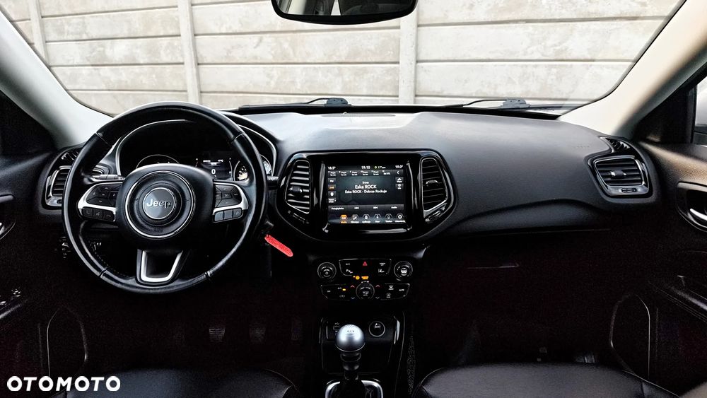 Jeep Compass 1.4 MultiAir Limited - 28