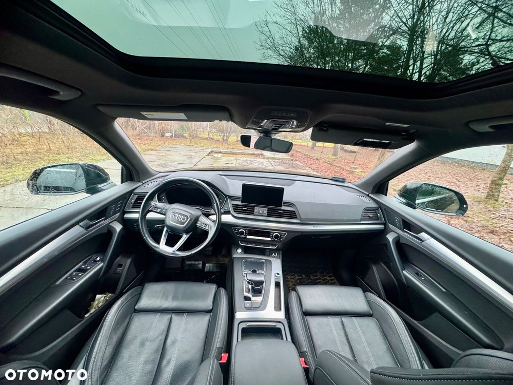 Audi Q5 2.0 TFSI Quattro S tronic design - 4