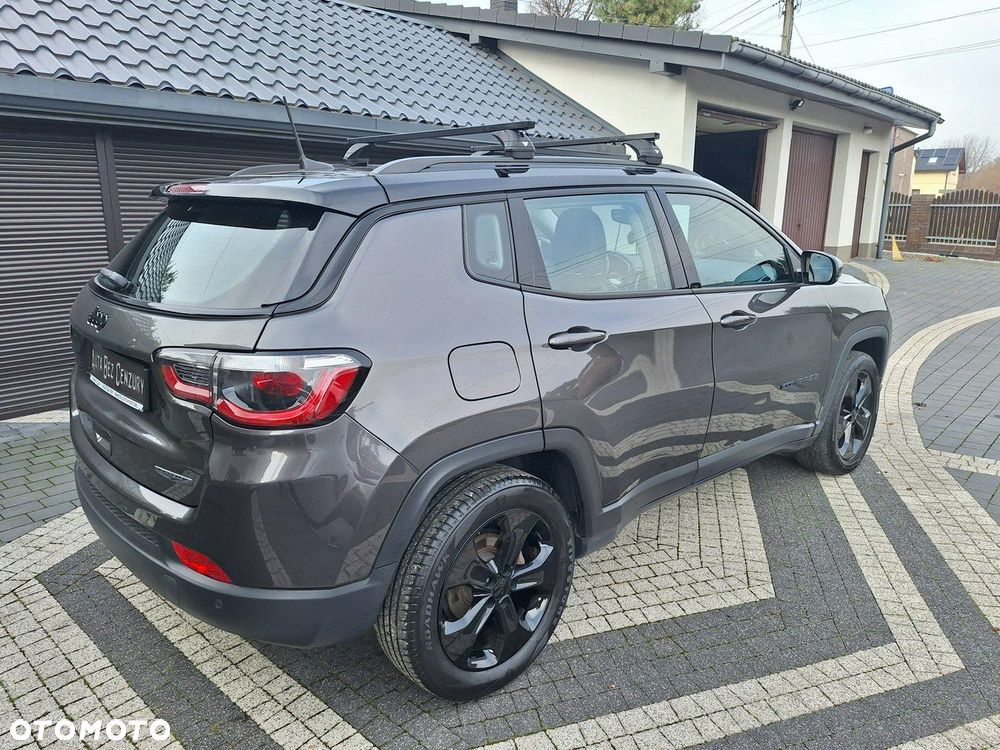 Jeep Compass 1.4 TMair Night Eagle FWD S&S - 6