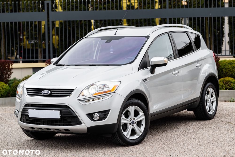 Ford Kuga - 2
