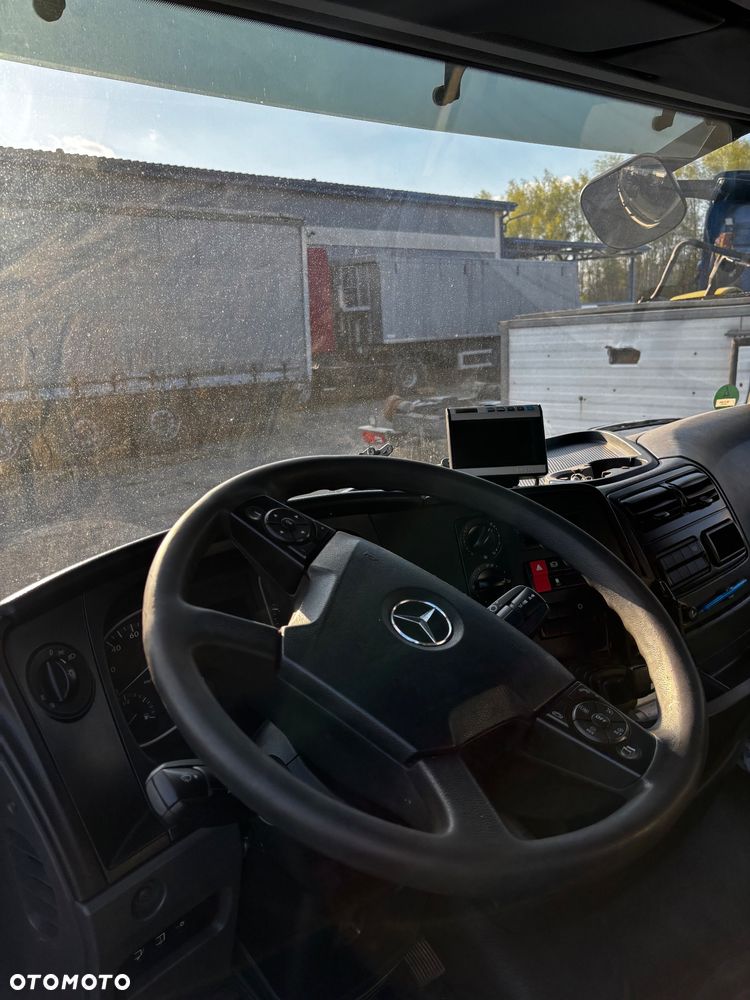 Mercedes-Benz Atego - 11