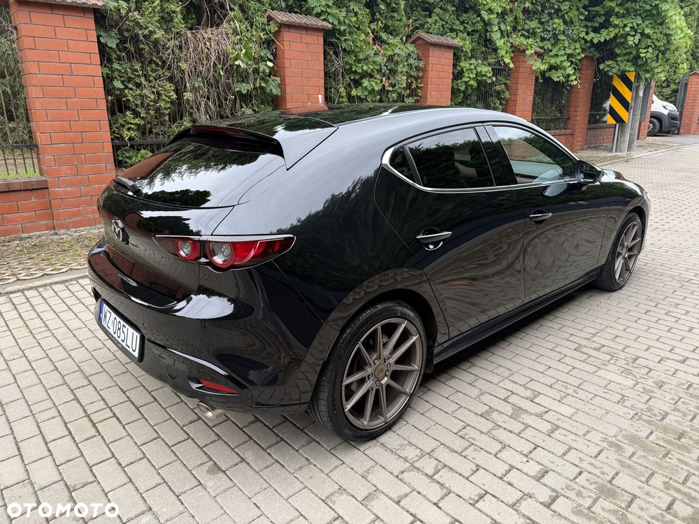 Mazda 3 - 8