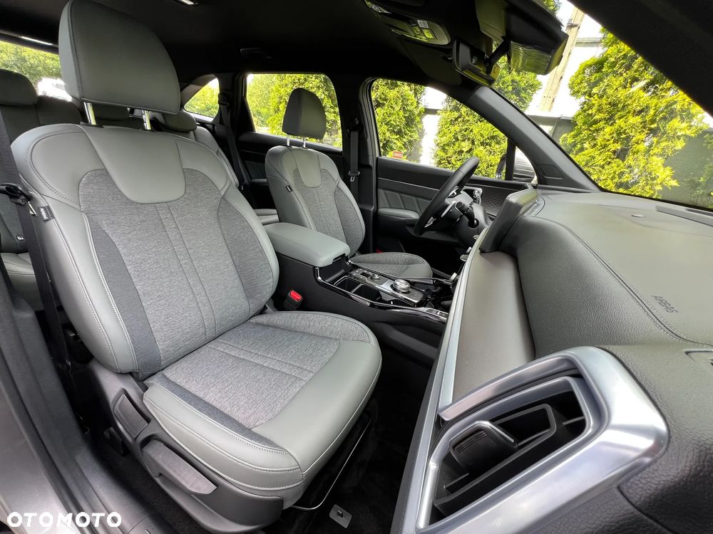 Kia Sorento 1.6 T-GDI HEV L 7os - 32