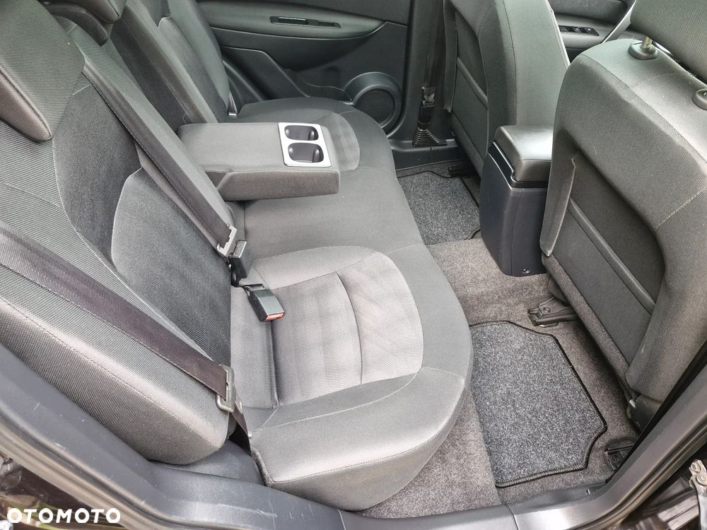 Nissan Qashqai 2.0 tekna - 9