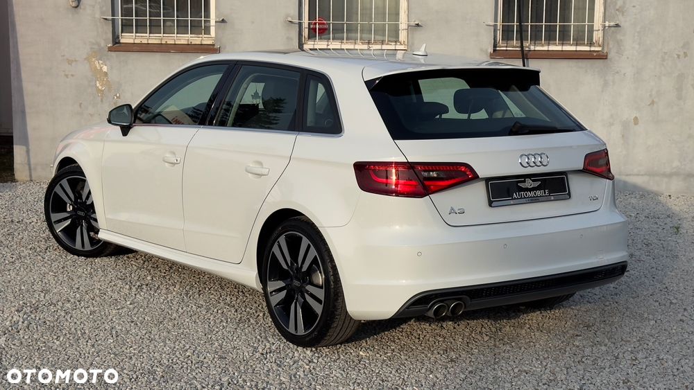 Audi A3 Sportback 2.0 TDI (clean diesel) S line Sportpaket - 4