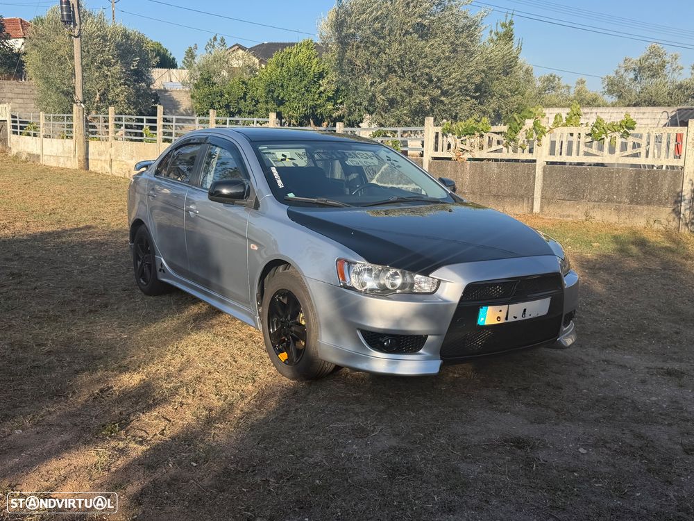 Mitsubishi Lancer - 1