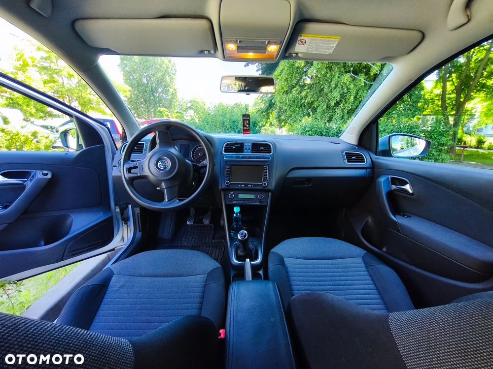 Volkswagen Polo 1.6 TDI DPF Comfortline - 14