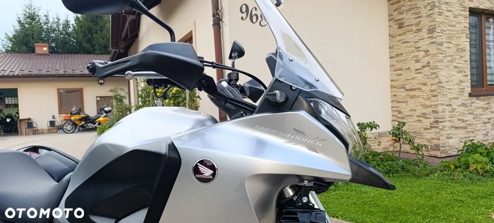Honda VFR - 29