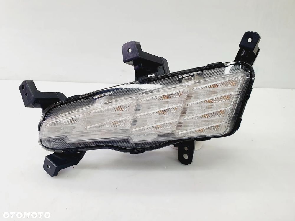 HYUNDAI I30 III LIFT 21- HALOGEN LED DRL KIERUNKOWSKAZ LEWY 92207-G46