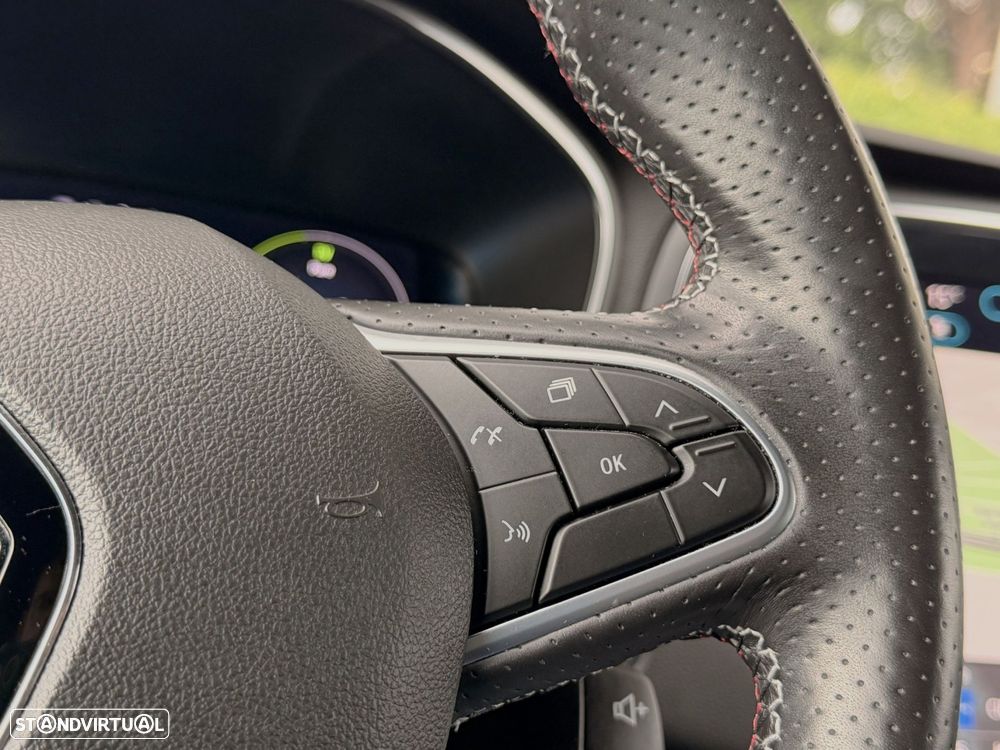 Renault Mégane 1.6 Plug-In R.S. Line - 24