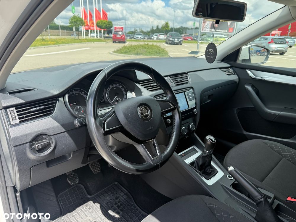 Skoda Octavia 1.6 TDI SCR Ambition - 14