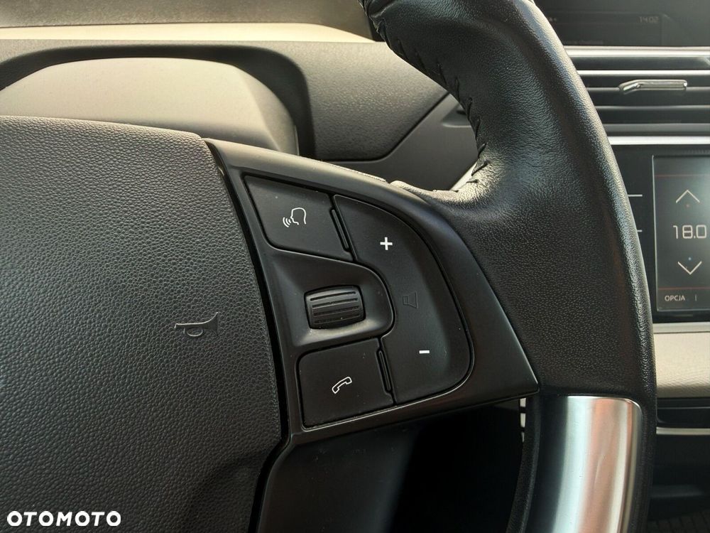 Citroën C4 Picasso 1.2 PureTech Shine S&S - 17