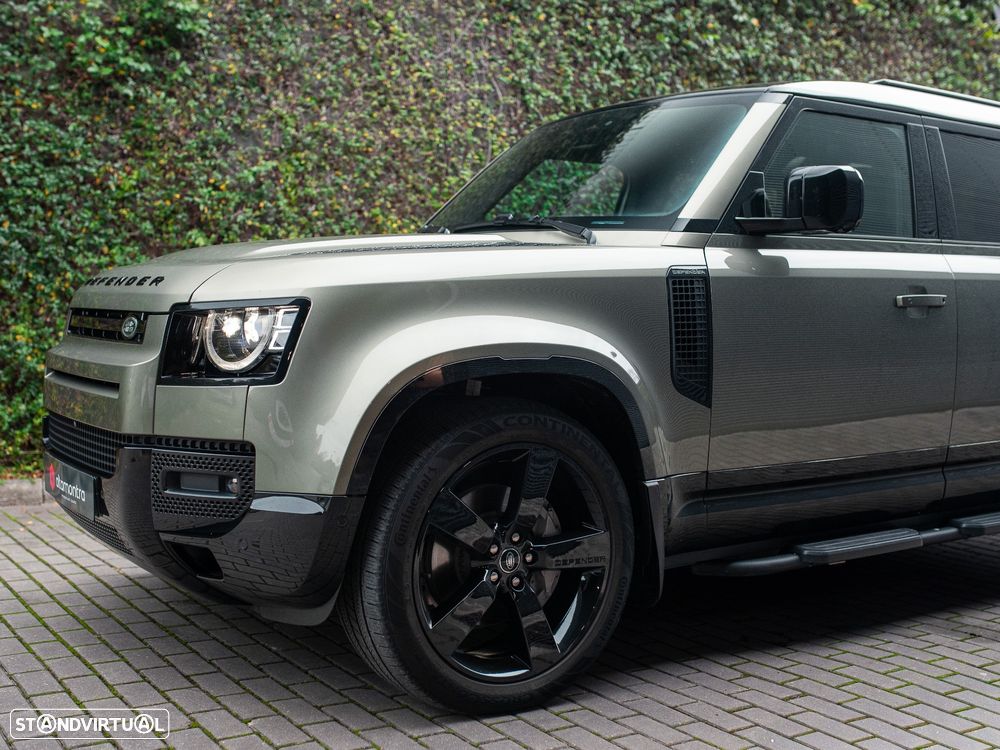 Land Rover Defender 2.0 P300e 110 AWD X-Dynamic SE - 5