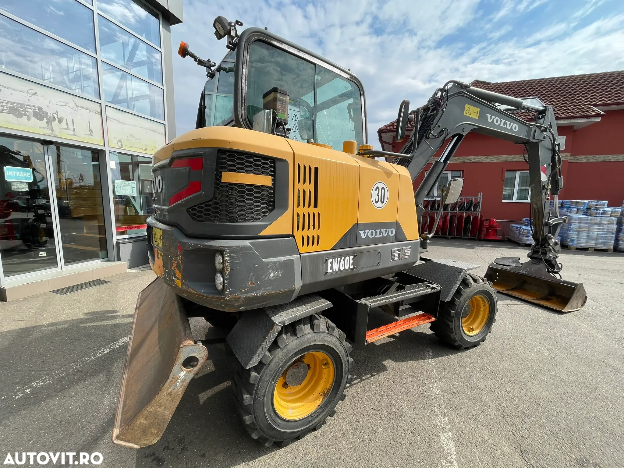 Volvo EW60E - 9