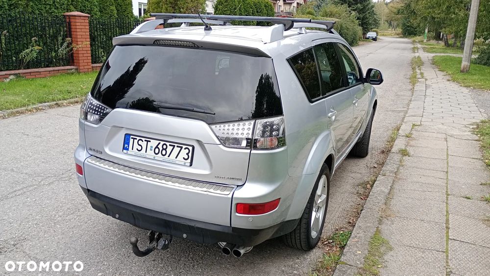 Mitsubishi Outlander - 5