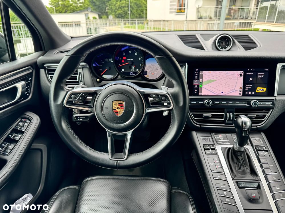 Porsche Macan - 16