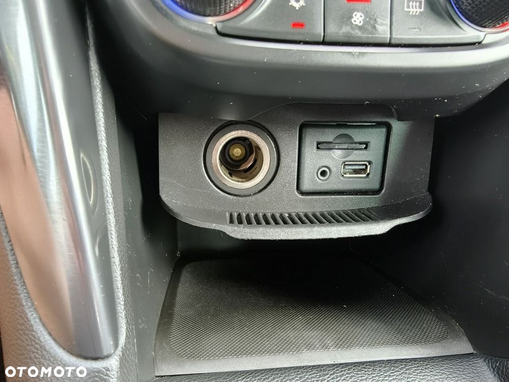 Opel Zafira - 35