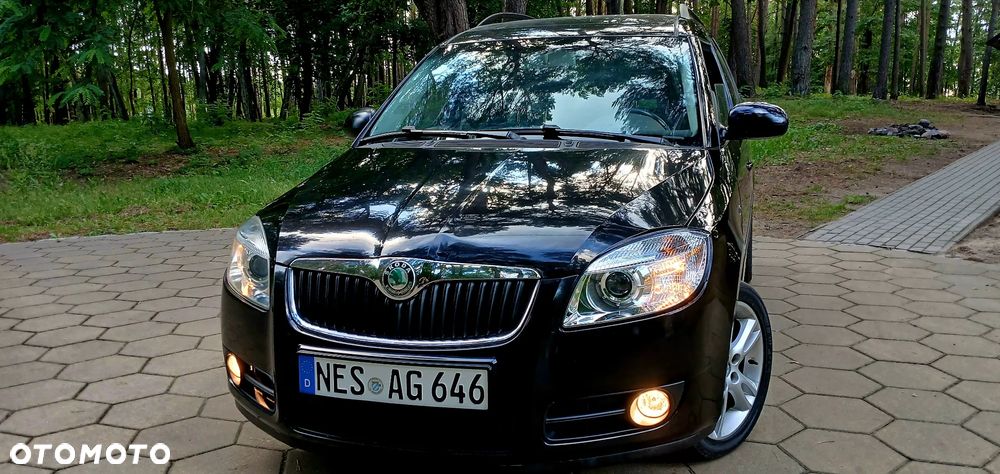 Skoda Roomster 1.6 16V Comfort PLUS EDITION - 4