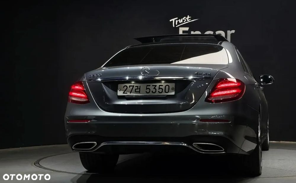 Mercedes-Benz Klasa E - 5