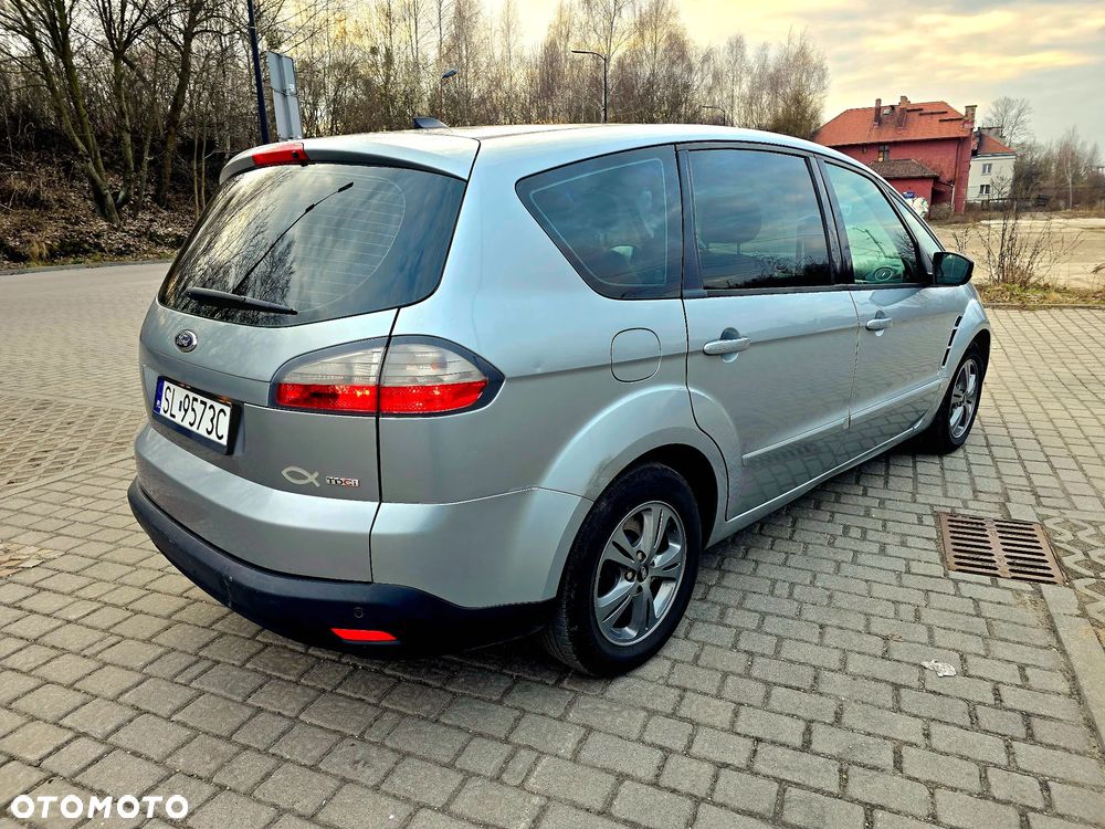 Ford S-Max - 7
