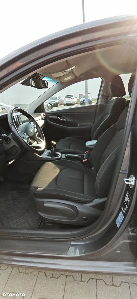 Hyundai i30 1.6 CRDi Premium - 13