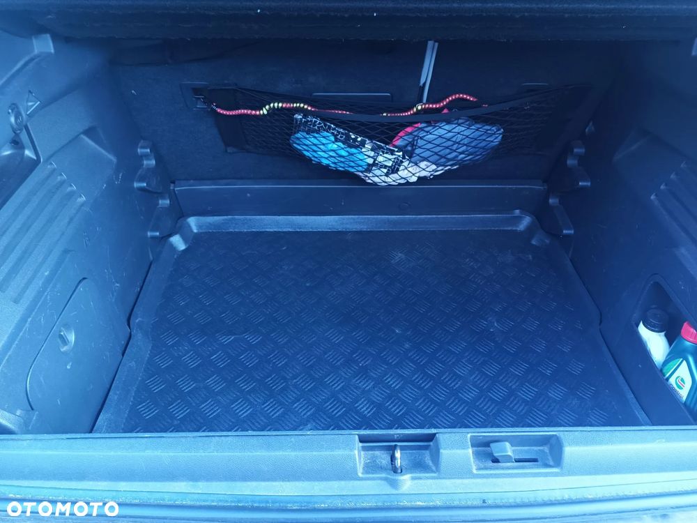 Peugeot 3008 1.6 HDi Premium - 22