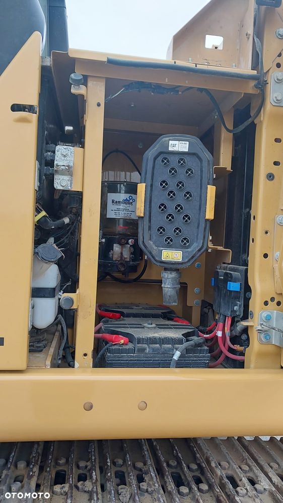 Caterpillar 323 I - 7