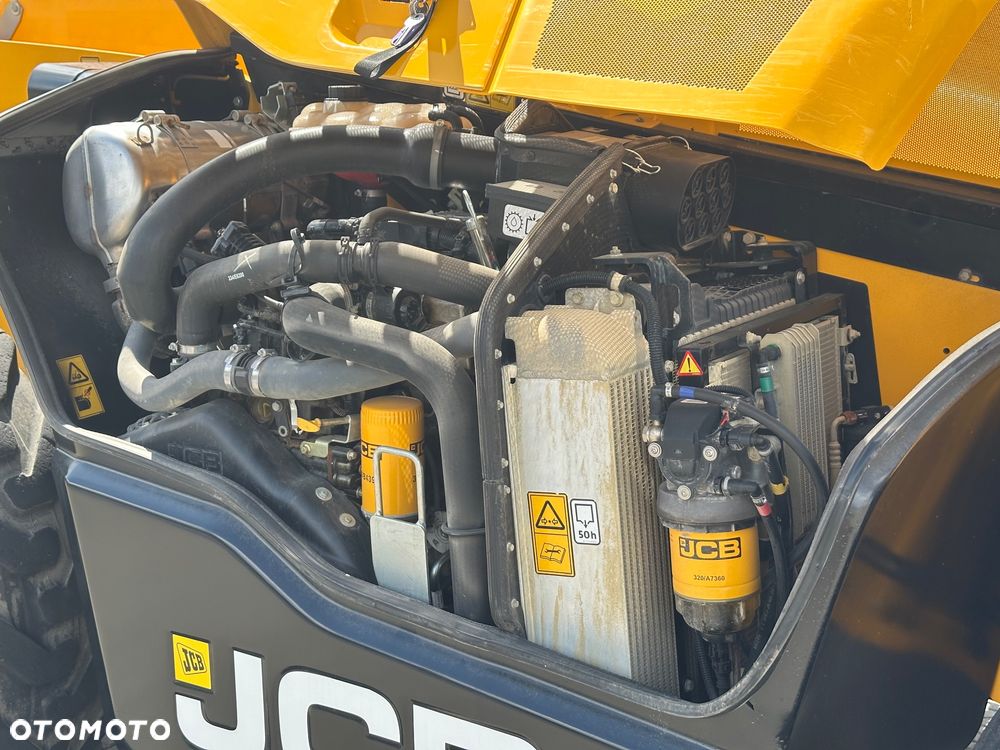 JCB 540-140 Hi Viz - 16