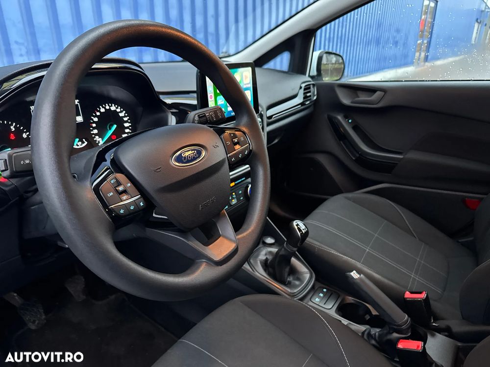 Ford Fiesta 1.1 Trend Connected - 13