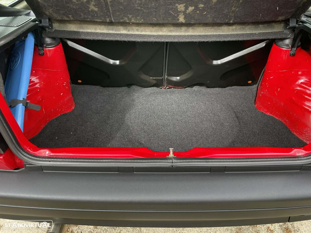 VW Polo Coupé 1.3 G40 - 19