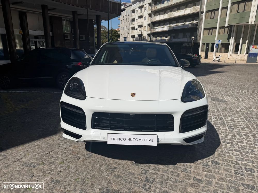 Porsche Cayenne E-Hybrid Tiptronic S Black Edition — fotografia 2