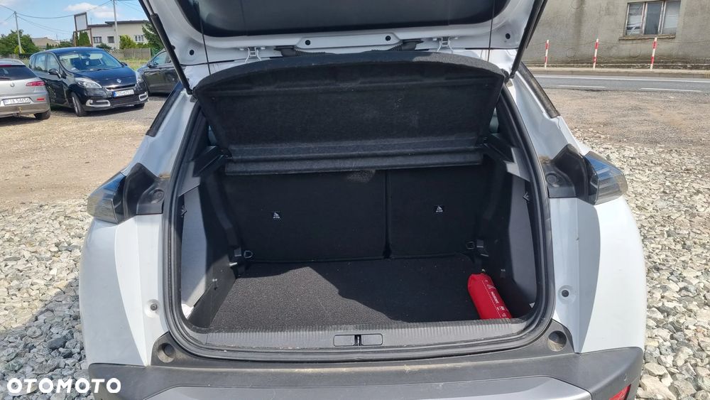 Peugeot 2008 PureTech 100 Style - 26