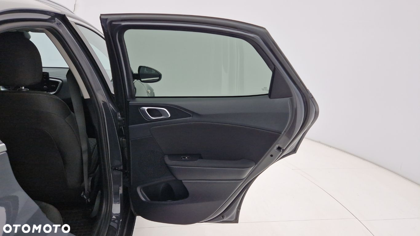 Kia XCeed 1.5 T-GDI M DCT - 22