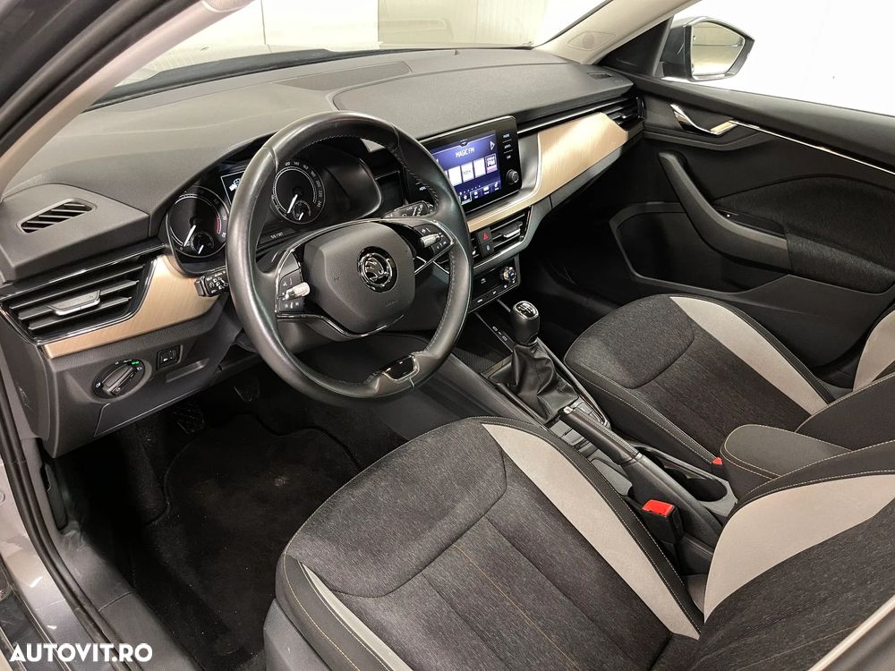 Skoda Kamiq 1.0 TSI Style - 5