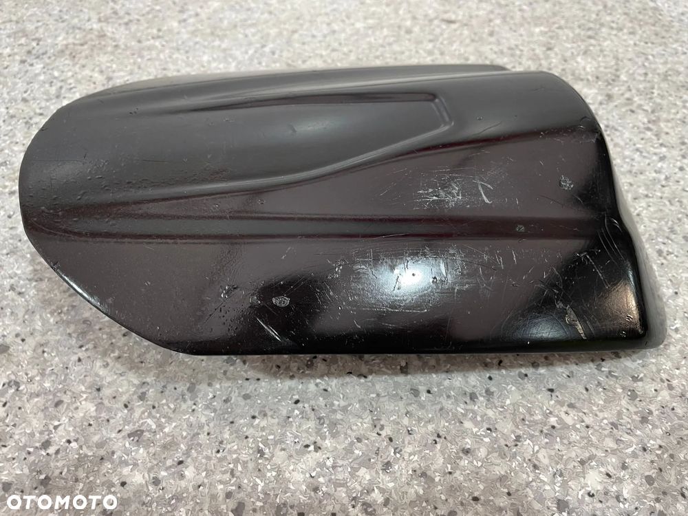 osłona nakładka na siedzenie pasazera Suzuki GSX-R 600/750 (nr1120) - 12