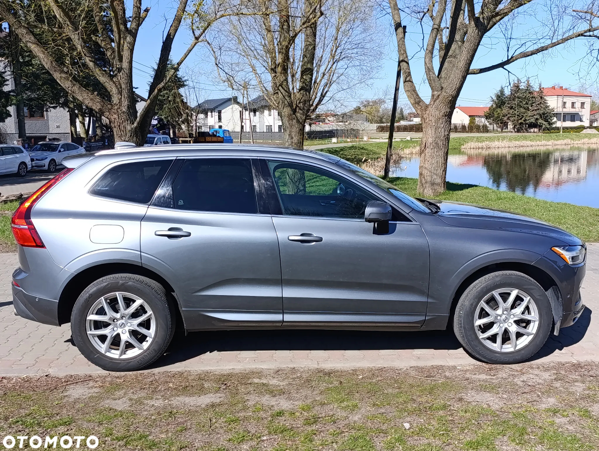 Volvo XC 60 T5 AWD Geartronic Momentum - 3