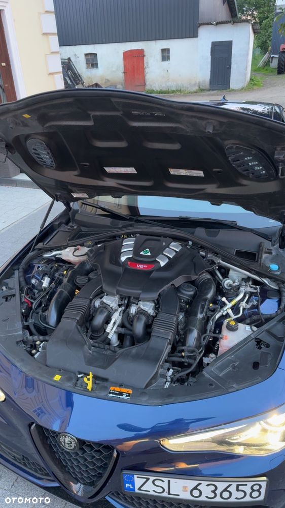 Alfa Romeo Giulia 2.9 Bi Turbo V6 Quadrifoglio - 10