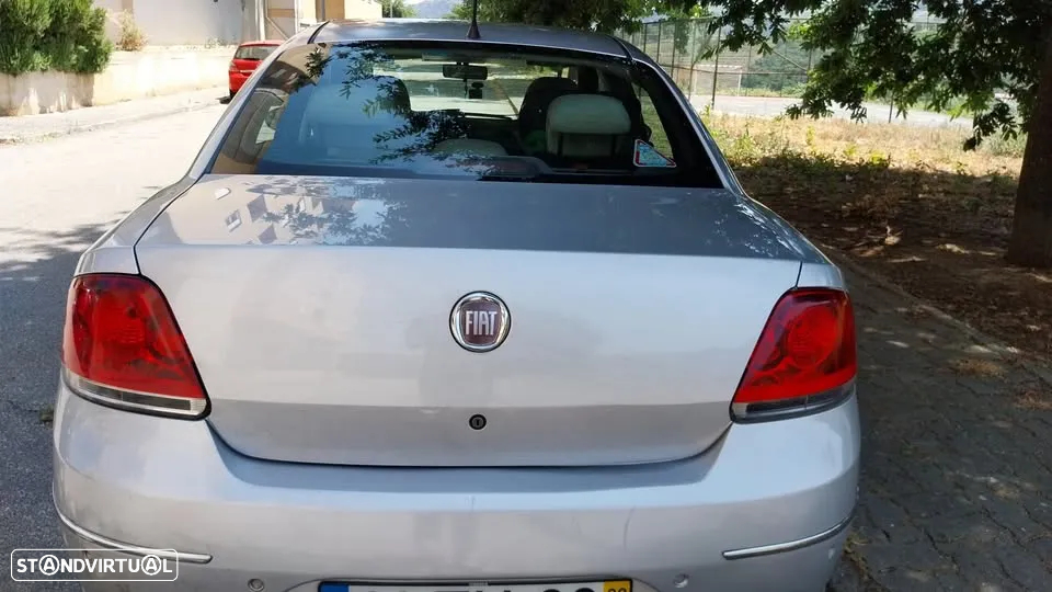 Fiat Linea 1.3 M-Jet Emotion - 2