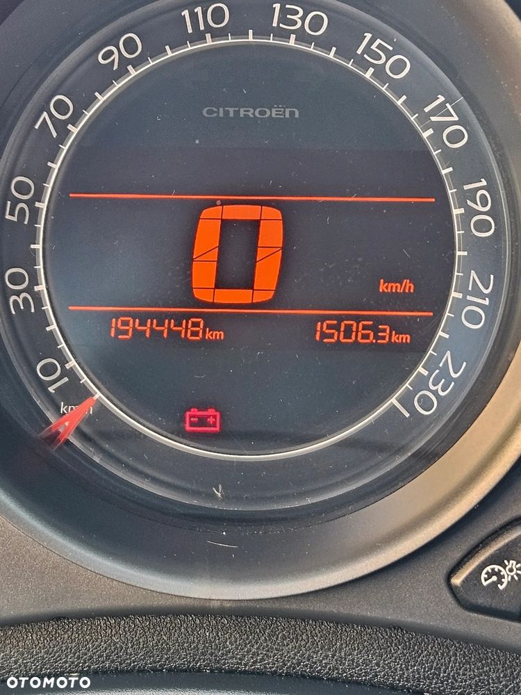 Citroën C4 HDi 115 Exclusive - 10
