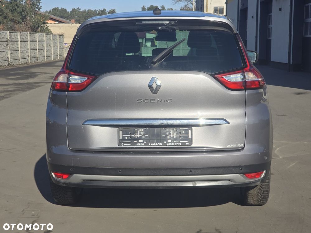 Renault Scenic - 10
