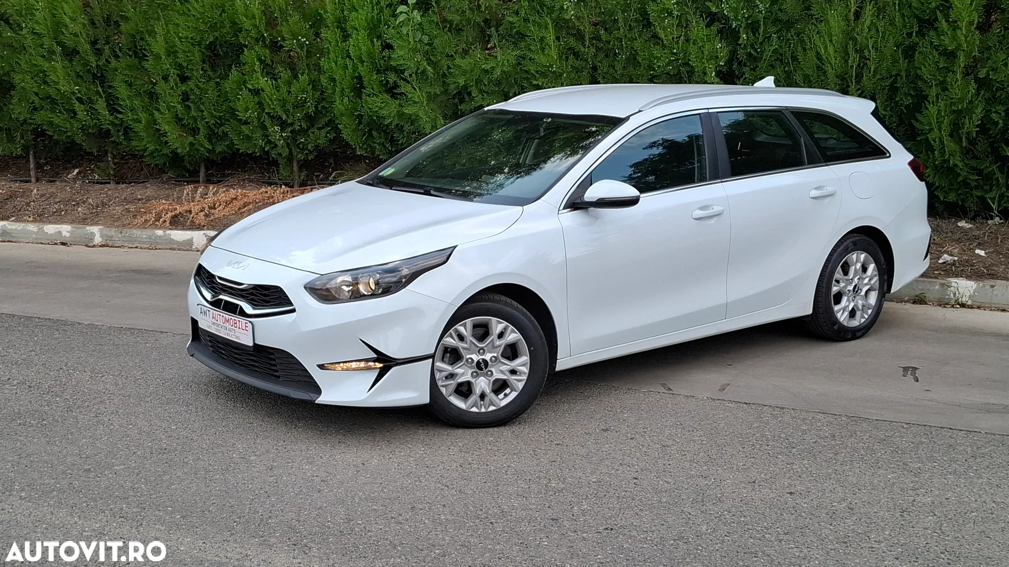 Kia Ceed 1.6 CRDi (48V Mild-Hybrid) Vision - 15