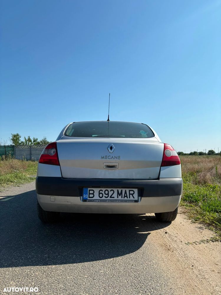 Renault Megane II 1.4 Influence - 6