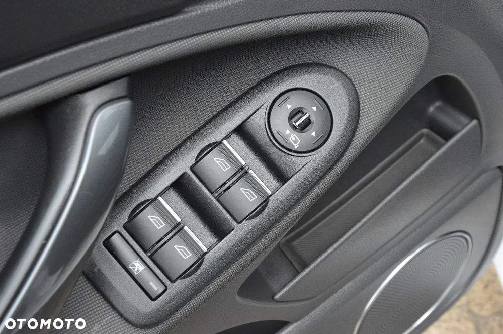 Ford Kuga 2.0 TDCi 4WD Titanium - 20