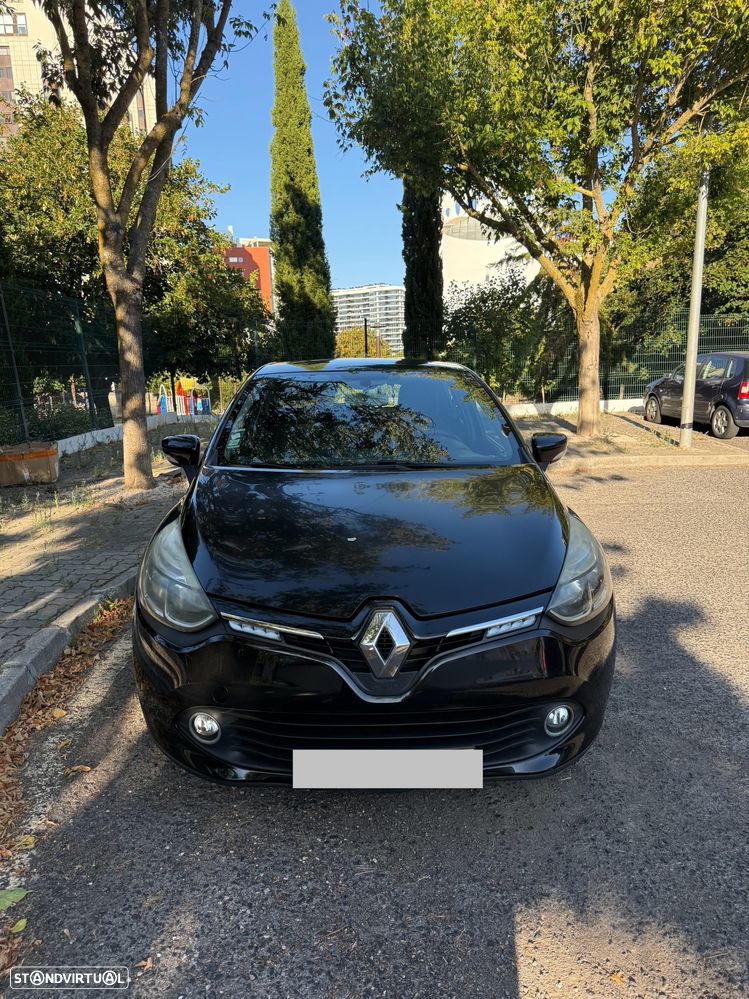 Renault Clio 1.5 dCi Dynamique S - 1