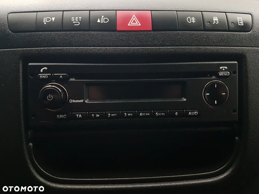 Iveco DAILY 6EP CHŁODNIA MROŹNIA IZOTERMA AGREGAT THERMO KING V-200 MAX GRZANIE 3,41x2,09x2,10 - 38