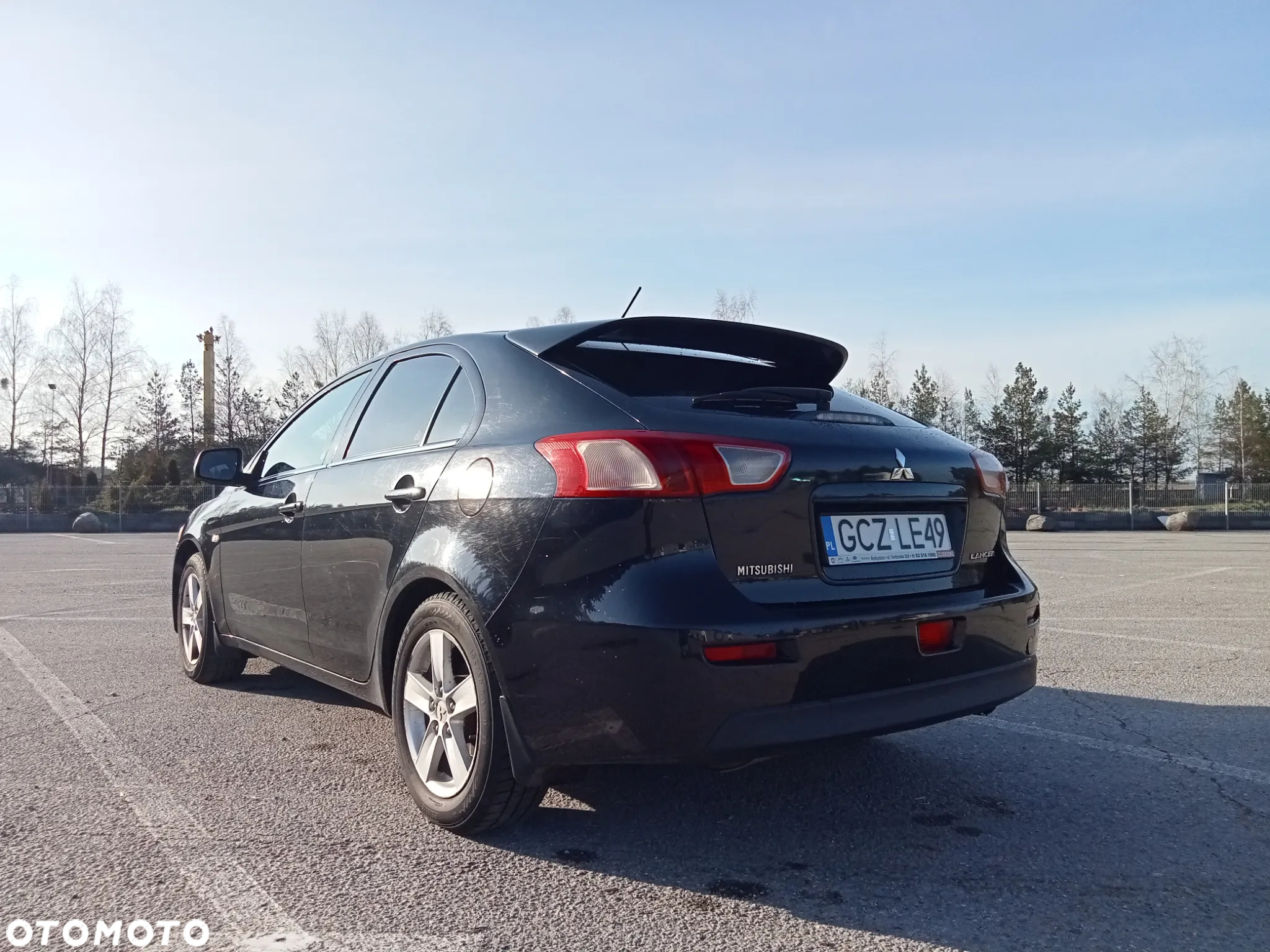 Mitsubishi Lancer - 9
