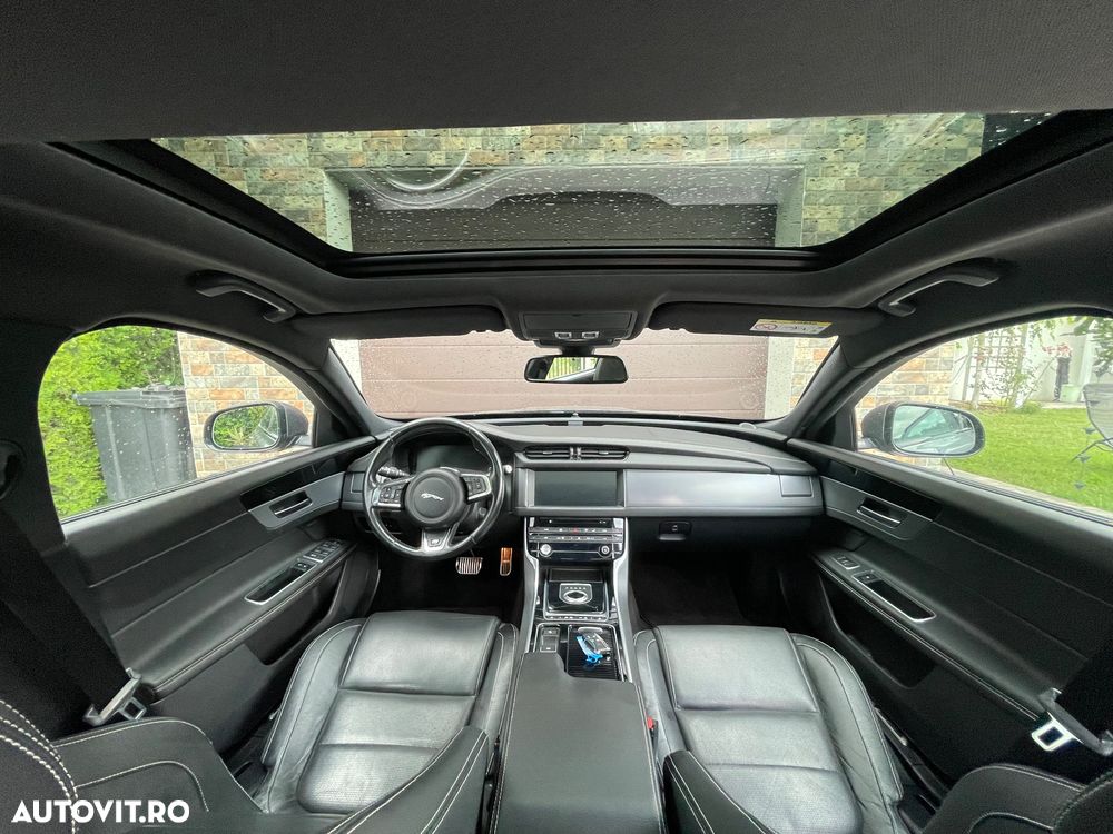 Jaguar XF 20d Aut. R-Sport - 12