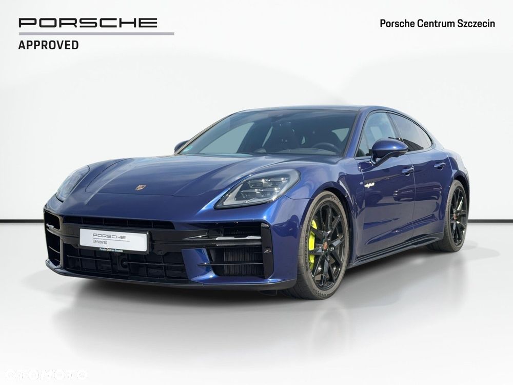 Porsche Panamera 4 E-Hybrid PHEV - 2