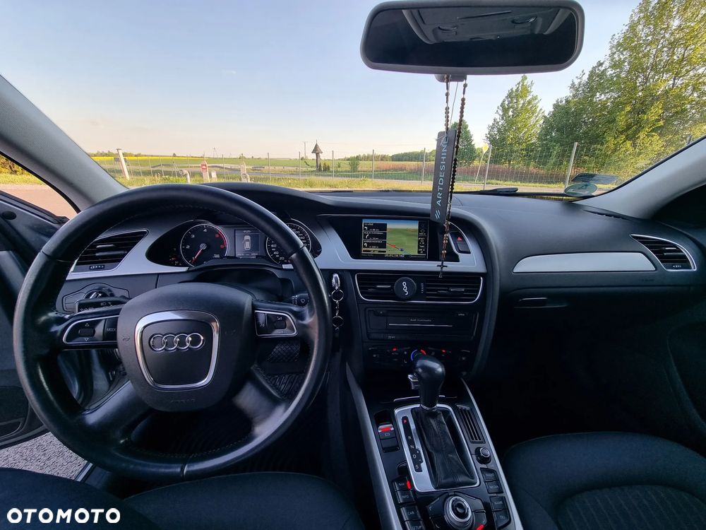 Audi A4 Avant 2.0 TDI Multitronic - 13